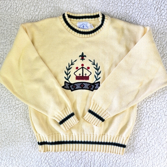 Kitestrings Boys Classic Knit Sweater Yellow Crest Logo Easter Size 8/10 - Picture 1 of 8